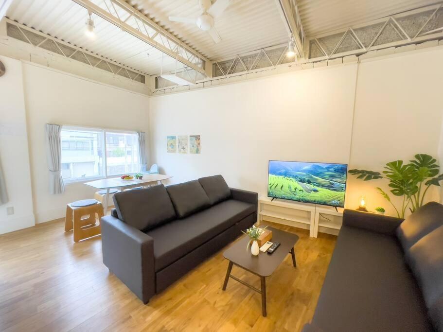 Jr天王寺駅・寺田町駅から徒歩圏内！ファミリー大歓迎の広々欧風ハイツ！ Apartamento Osaca Exterior foto